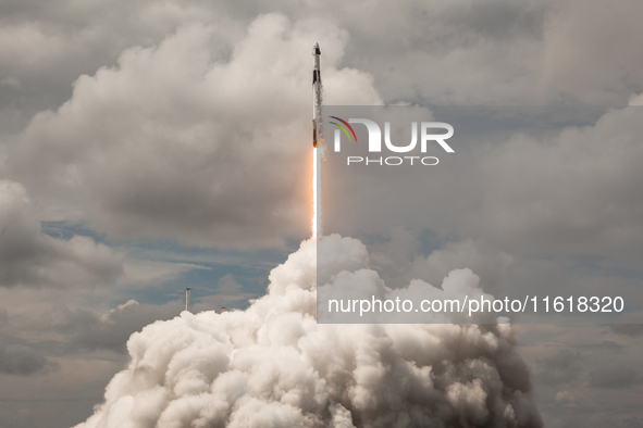 A SpaceX Falcon 9 rocket lifts off from launch pad 40 at the Cape Canaveral Space Force Station in Florida, carrying astronaut Nick Hague (N...