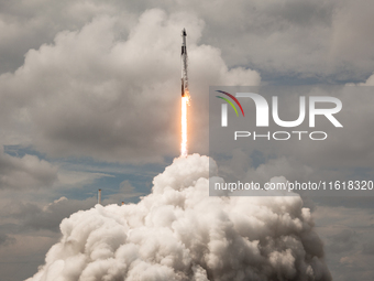 A SpaceX Falcon 9 rocket lifts off from launch pad 40 at the Cape Canaveral Space Force Station in Florida, carrying astronaut Nick Hague (N...