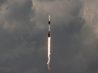 A SpaceX Falcon 9 rocket lifts off from launch pad 40 at the Cape Canaveral Space Force Station in Florida, carrying astronaut Nick Hague (N...