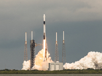 A SpaceX Falcon 9 rocket lifts off from launch pad 40 at the Cape Canaveral Space Force Station in Florida, carrying astronaut Nick Hague (N...