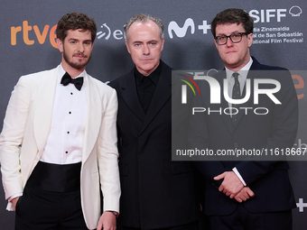 Andrew Garfield attends the closing red carpet during the 72nd edition of the San Sebastian International Film Festival in San Sebastian, Sp...