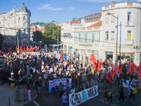 Casas Para Viver takes place again in the afternoon of September 28. The manifestation happens once more to protest against speculation, gen...