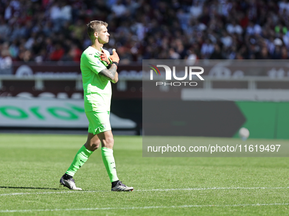 Ivan Provedel during the Serie A 2024-2025 match between Torino and Lazio in Torino, Italy, on September 29, 2024 