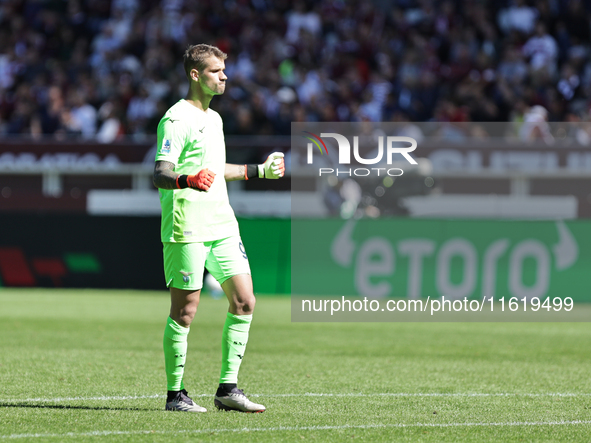 Ivan Provedel during the Serie A 2024-2025 match between Torino and Lazio in Torino, Italy, on September 29, 2024 