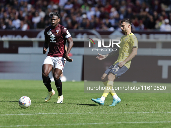 Duvan Zapata during the Serie A 2024-2025 match between Torino and Lazio in Torino, Italy, on September 29, 2024 