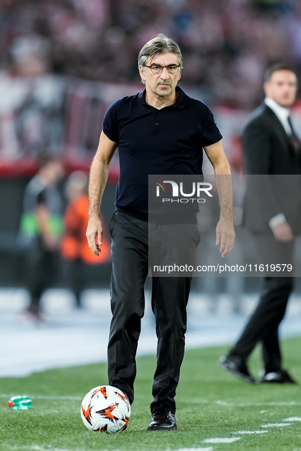 Ivan Juric head coach of AS Roma looks on during the UEFA Europa League 2024/25 League Phase MD1 match between AS Roma and Athletic Club at...