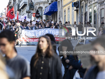 Thousands of people come together to demonstrate for the right to fair and affordable housing and an end to real estate speculation in Porto...