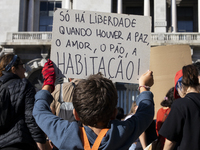 Thousands of people come together to demonstrate for the right to fair and affordable housing and an end to real estate speculation in Porto...