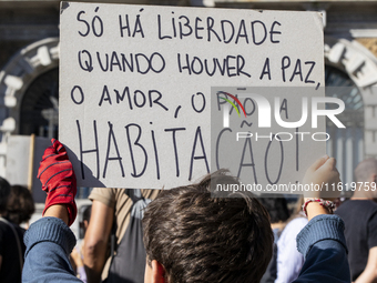 Thousands of people come together to demonstrate for the right to fair and affordable housing and an end to real estate speculation in Porto...