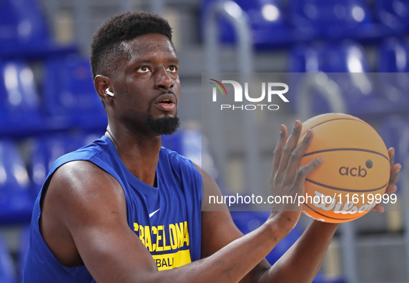 Youssoupha Fall plays during the match between FC Barcelona and Coviran Granada, corresponding to week 1 of the Liga Endesa, at the Palau Bl...