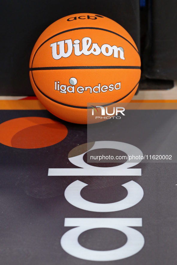 The official ball of the Liga Endesa during the match between FC Barcelona and Coviran Granada, corresponding to week 1 of the Liga Endesa,...