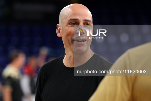 Joan Penarroya coaches during the match between FC Barcelona and Coviran Granada, corresponding to week 1 of the Liga Endesa, at the Palau B...