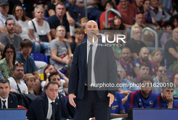 Joan Penarroya coaches during the match between FC Barcelona and Coviran Granada, corresponding to week 1 of the Liga Endesa, at the Palau B...