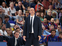 Joan Penarroya coaches during the match between FC Barcelona and Coviran Granada, corresponding to week 1 of the Liga Endesa, at the Palau B...