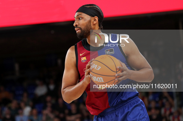 Jabari Parker plays during the match between FC Barcelona and Coviran Granada, corresponding to week 1 of the Liga Endesa, at the Palau Blau...