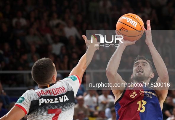 Tomas Satoransky and Scott Bamforth play during the match between FC Barcelona and Coviran Granada, corresponding to week 1 of the Liga Ende...