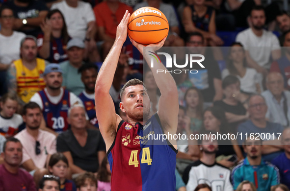 Joel Parra plays during the match between FC Barcelona and Coviran Granada, corresponding to week 1 of the Liga Endesa, at the Palau Blaugra...