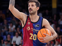 Nicolas Laprovittola plays during the match between FC Barcelona and Coviran Granada, corresponding to week 1 of the Liga Endesa, at the Pal...