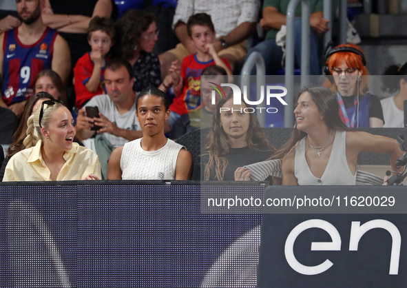 Ellie Roebuck, Esmee Brugts, and Kika Nazareth during the match between FC Barcelona and Coviran Granada, corresponding to week 1 of the Lig...