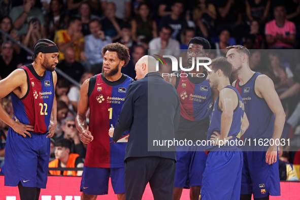 Joan Penarroya coaches during the match between FC Barcelona and Coviran Granada, corresponding to week 1 of the Liga Endesa, at the Palau B...