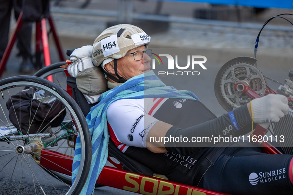 Participants of the Handbike category during the Berlin Marathon in Berlin, Germany, on September 29, 2024. The 50th Berlin Marathon brings...