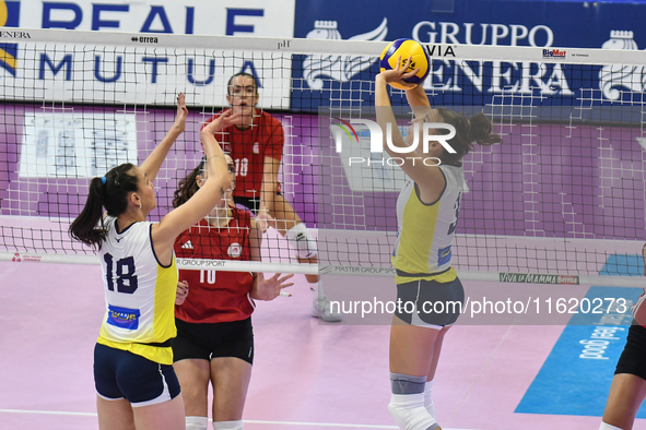 Carlotta Cambi of Pinerolo is in action during the International Trophy ''Una squadra per un sorriso,'' Final 3rd-4th place match between Wa...