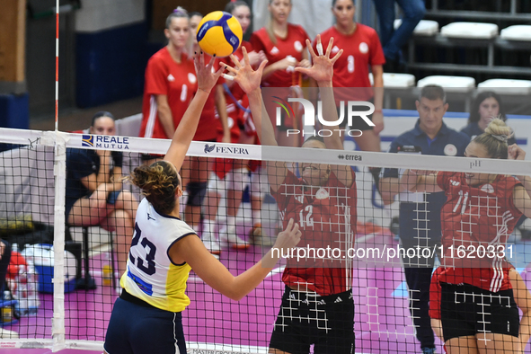 Elena Perinelli of Pinerolo is in action during the International Trophy ''Una squadra per un sorriso,'' Final 3rd-4th place match between W...