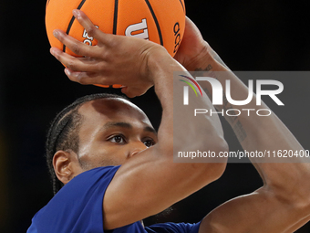 Kevin Punter plays during the match between FC Barcelona and Coviran Granada, corresponding to week 1 of the Liga Endesa, at the Palau Blaug...