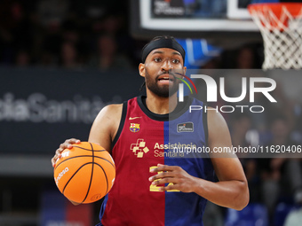 Jabari Parker plays during the match between FC Barcelona and Coviran Granada, corresponding to week 1 of the Liga Endesa, at the Palau Blau...