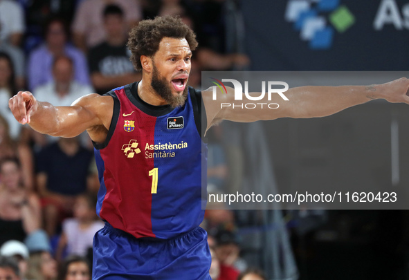 Justin Anderson plays during the match between FC Barcelona and Coviran Granada, corresponding to week 1 of the Liga Endesa, at the Palau Bl...