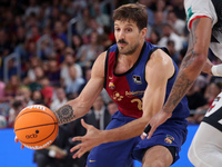 Nicolas Laprovittola plays during the match between FC Barcelona and Coviran Granada, corresponding to week 1 of the Liga Endesa, at the Pal...