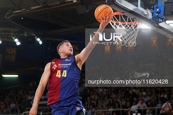 Joel Parra plays during the match between FC Barcelona and Coviran Granada, corresponding to week 1 of the Liga Endesa, at the Palau Blaugra...