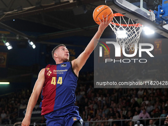 Joel Parra plays during the match between FC Barcelona and Coviran Granada, corresponding to week 1 of the Liga Endesa, at the Palau Blaugra...