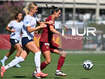 Matilde Lundorf of Napoli Femminile and Evelyne Viens of A.S. Roma Femminile are in action during the 4th day of the Serie A Femminile eBay...