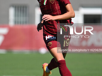 Verena Hanshaw of A.S. Roma Femminile is in action during the 4th day of the Serie A Femminile eBay Championship between A.S. Roma and Napol...