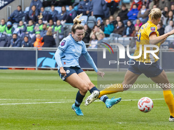 Lauren Hemp #11 of Manchester City W.F.C. takes a shot at goal during the Barclays FA Women's Super League match between Manchester City and...