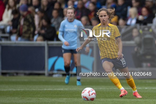 Marisa Olislagers #19 of Brighton & Hove Albion W.F.C. is in action during the Barclays FA Women's Super League match between Manchester Cit...