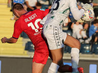 Devis Vasquez of Empoli FC and Albert Gudmundsson of ACF Fiorentina battle for the ball during the Serie A match between Empoli FC and ACF F...