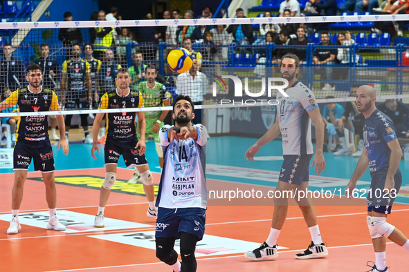 Kreling Fernando of Mint Vero Volley Monza during the SuperLega Credem Banca match between Yuasa Battery Grottazzolina and Mint Vero Volley...