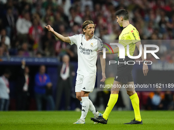 during the LaLiga match between Atletico de Madrid and Real Madrid CF  at Estadio Civitas Metropolitano on September 29, 2024 in Madrid, Spa...