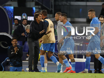 Napoli's Matteo Politano celebrates after scoring their first goal during the Serie A soccer match between SSC Napoli and Monza at Stadio Ma...