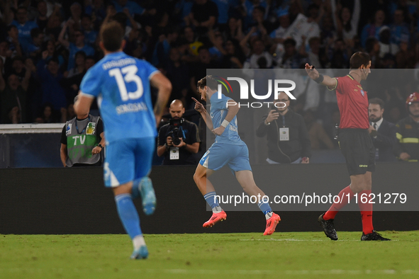 Khvicha Kvaratskhelia of SSC Napoli celebrates after scoring during the Serie A match between SSC Napoli and AC Monza at Stadio Diego Armand...