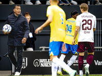 RKC trainer Henk Fraser during the match RKC - Ajax at the Mandemakers Stadium for the Dutch Eredivisie season 2024-2025 in Waalwijk, Nether...