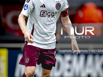 AFC Ajax Amsterdam midfielder Davy Klaassen during the match RKC - Ajax at the Mandemakers Stadium for the Dutch Eredivisie season 2024-2025...