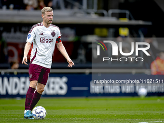 AFC Ajax Amsterdam midfielder Davy Klaassen during the match RKC - Ajax at the Mandemakers Stadium for the Dutch Eredivisie season 2024-2025...