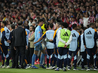 The players retire because of the temporary suspension of the match due to the throwing of objects.during the LaLiga match between Atletico...