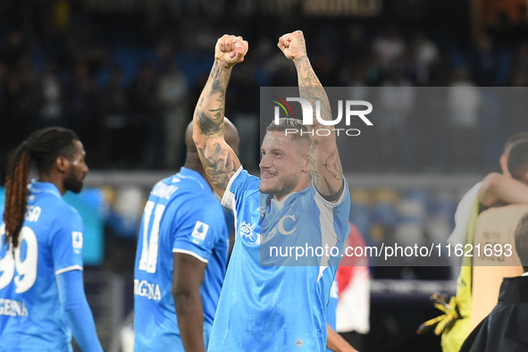 Pasquale Mazzocchi of SSC Napoli celebrates at the end of the Serie A match between SSC Napoli and AC Monza at Stadio Diego Armando Maradona...