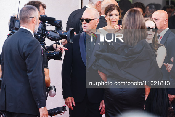 Michael Keaton attends the red carpet for the premiere of Beetlejuice Beetlejuice during the 81st Venice International Film Festival at Pala...