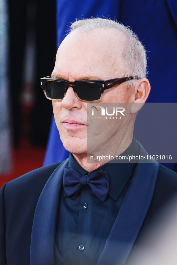 Michael Keaton attends the red carpet for the premiere of Beetlejuice Beetlejuice during the 81st Venice International Film Festival at Pala...