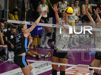 Anne Buijs of Chieri '76 is in action during the International Trophy ''Una squadra per un sorriso,'' Final 1st-2nd place match between Real...